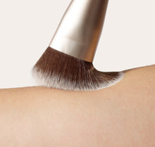 Load image into Gallery viewer, Multiuse Foundation Brush