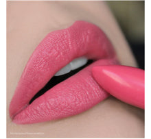Load image into Gallery viewer, Mineral Creme Lipstick
