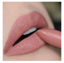 Load image into Gallery viewer, Mineral Creme Lipstick
